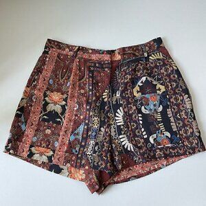 ⭐️HOST PICK ⭐️Topshop  Boho High-Waisted Shorts Size 4
